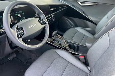 2026 Kia Niro SX