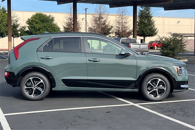 2026 Kia Niro SX