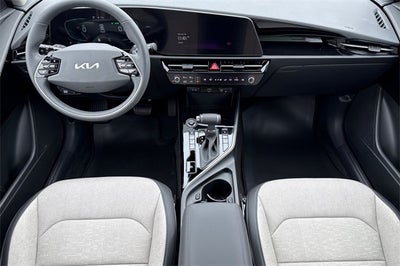 2026 Kia Niro SX