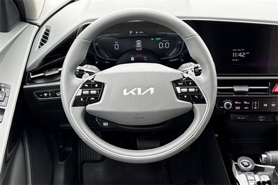 2026 Kia Niro SX