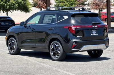 2025 Kia Seltos EX