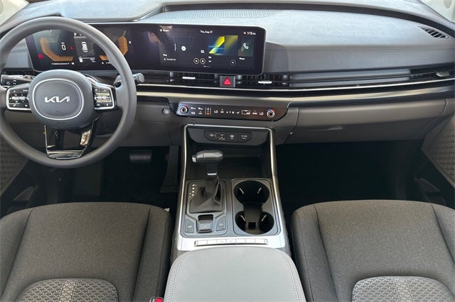 2026 Kia Carnival LX