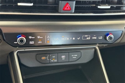 2026 Kia Carnival LX