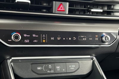 2026 Kia Carnival Hybrid SX