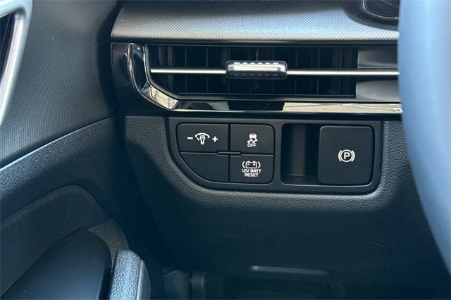 2026 Kia Sportage Hybrid LX