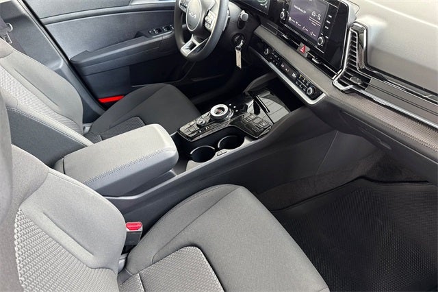 2025 Kia Sportage Hybrid LX