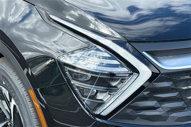 2025 Kia Sportage Hybrid LX