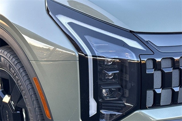 2026 Kia Sportage Plug-In Hybrid X-Line