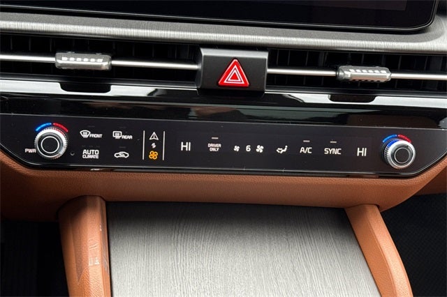 2026 Kia Sportage Plug-In Hybrid X-Line