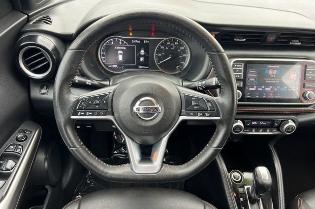 2019 Nissan Kicks SR