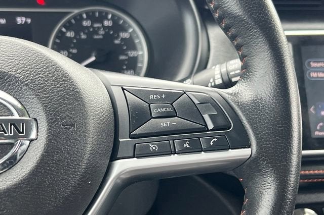 2019 Nissan Kicks SR