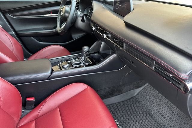 2025 Mazda Mazda3 Hatchback 2.5 S Carbon Edition