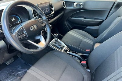 2025 Hyundai Venue SEL
