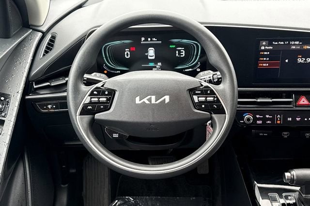 2023 Kia Niro LX