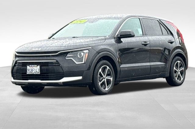 2023 Kia Niro LX