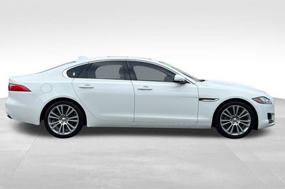2020 Jaguar XF 25t Prestige