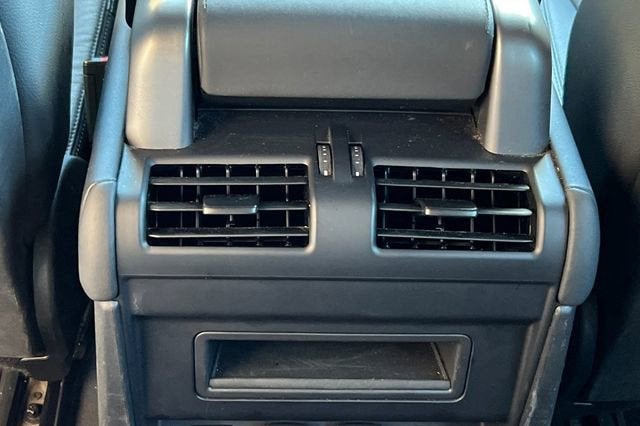 2024 Land Rover Defender S