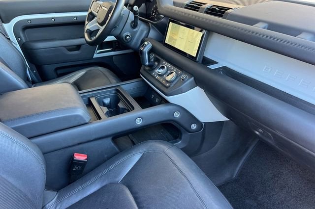 2024 Land Rover Defender S