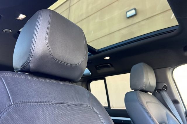 2024 Land Rover Defender S