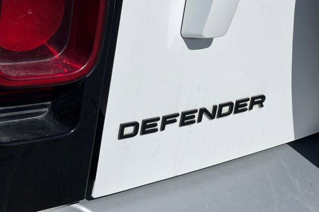2024 Land Rover Defender S