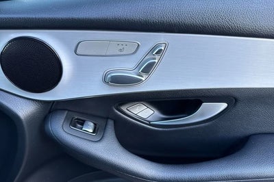 2021 Mercedes-Benz GLC 300 GLC 300