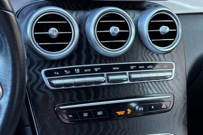 2021 Mercedes-Benz GLC 300 GLC 300