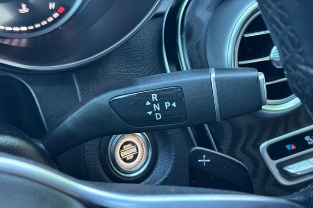 2021 Mercedes-Benz GLC 300 GLC 300