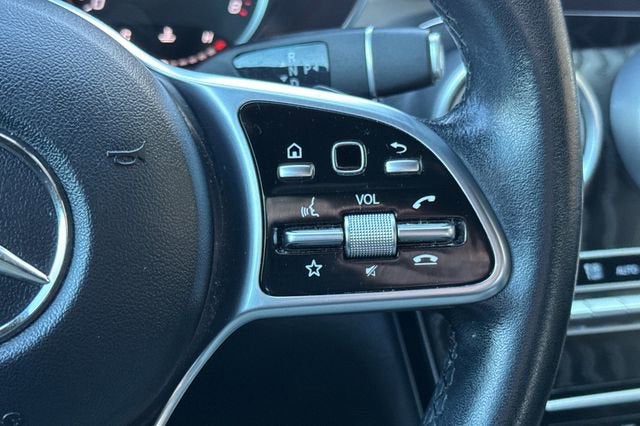 2021 Mercedes-Benz GLC 300 GLC 300