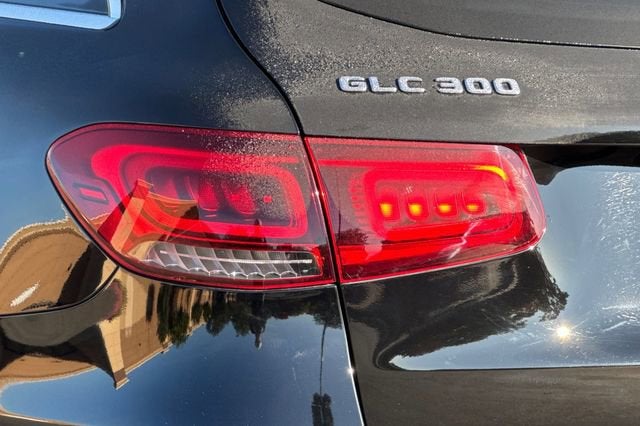 2021 Mercedes-Benz GLC 300 GLC 300