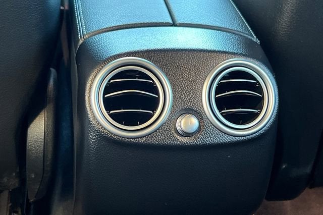 2022 Mercedes-Benz GLC 300 GLC 300