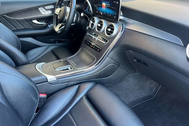 2022 Mercedes-Benz GLC 300 GLC 300