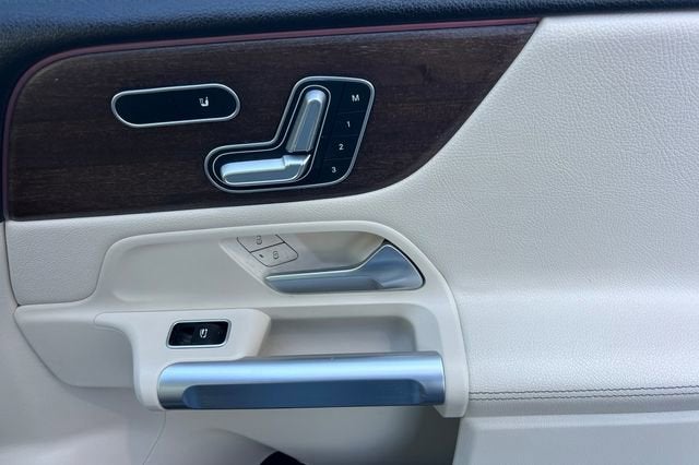 2021 Mercedes-Benz GLB 250 GLB 250